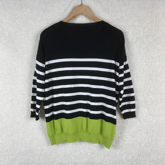 Cute Striped Sweater With Side Pocket - Picture 3 of 3